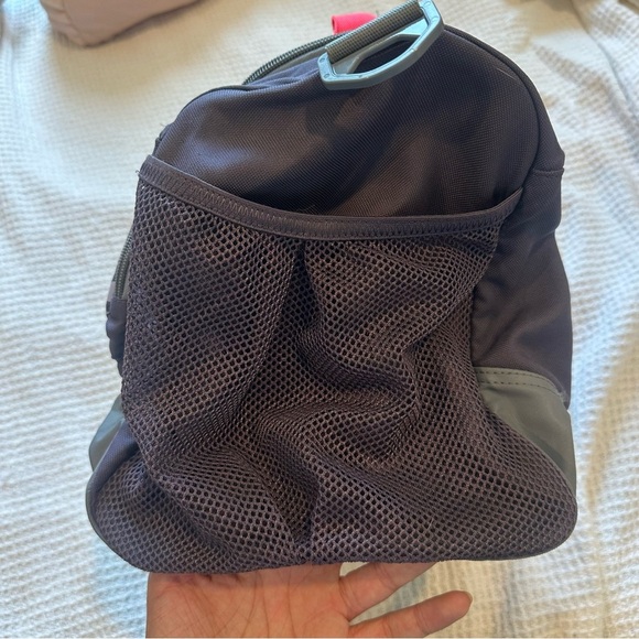 Nike Team Training Max Air Sports Gym bag Tote duffel bag pink purple grey - Picture 6 of 9